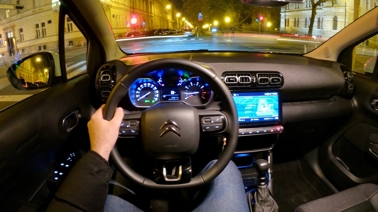 New Citroen C3 Aircross 2022 - NIGHT POV test drive & REVIEW (PureTech 110 HP)