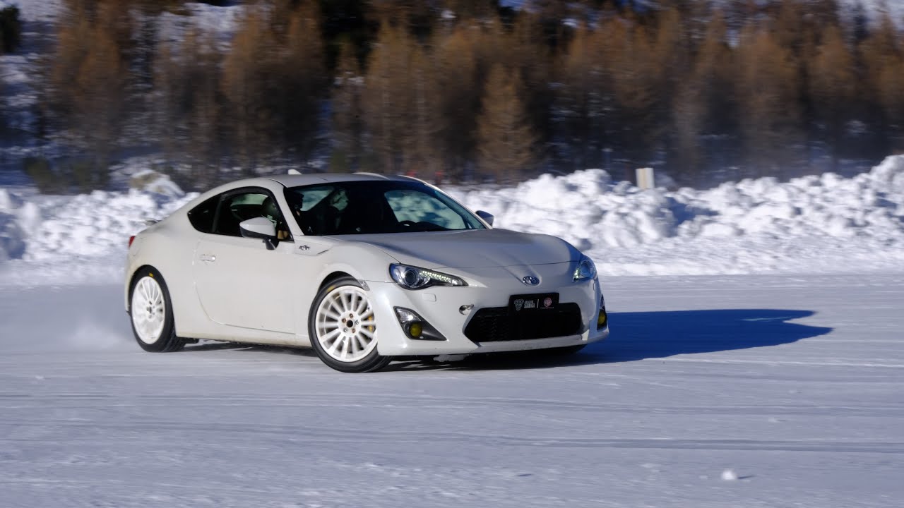 TOYOTA GT86 Ice Series - Extreme Driving in Livigno | Tire A-ICE Medium Studs