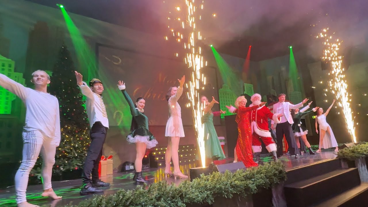 Christmas Sparkle - A light for everyone Show (Neuheit 2025) Hollywood Christmas Movie Park Germany