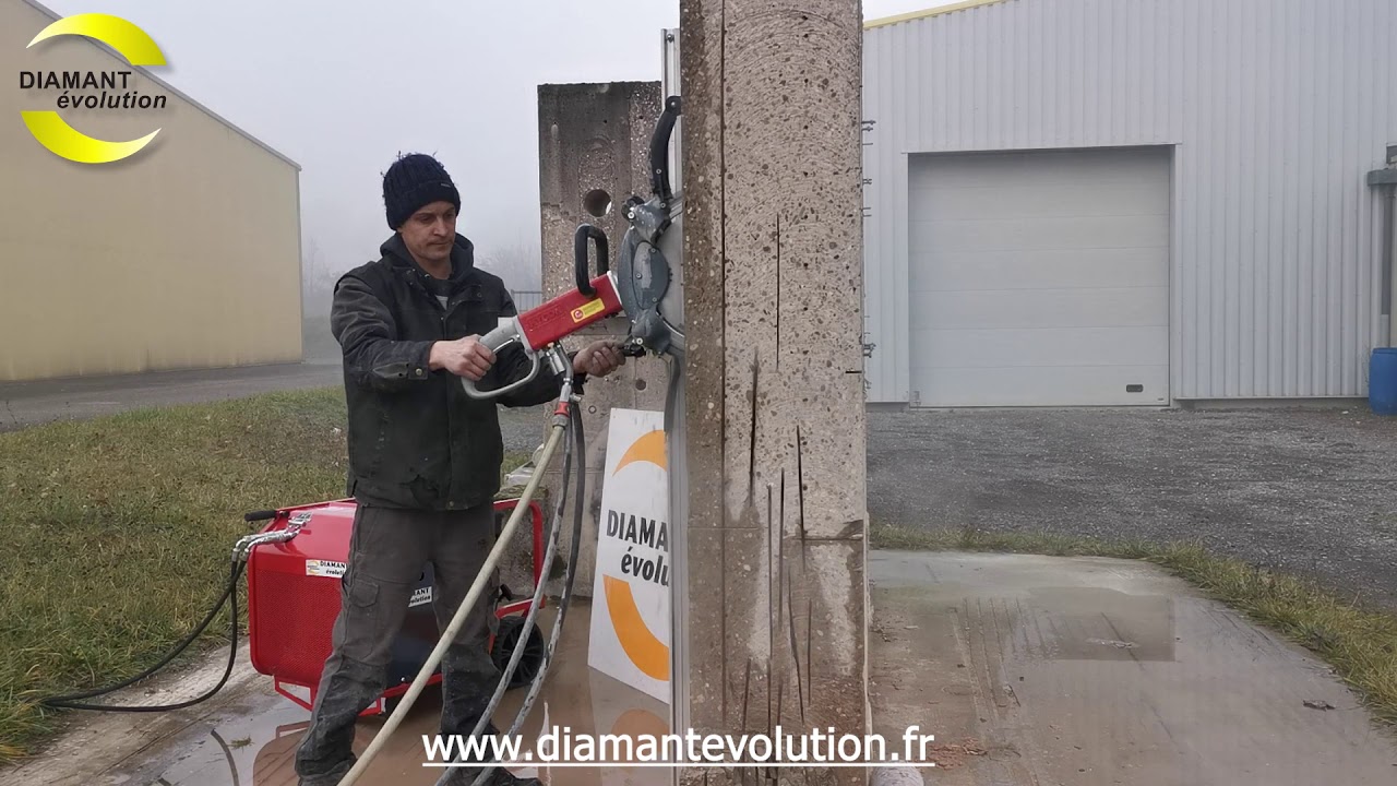 Decoupeuse hydraulique SCH300  pour découpe de mur en béton armé