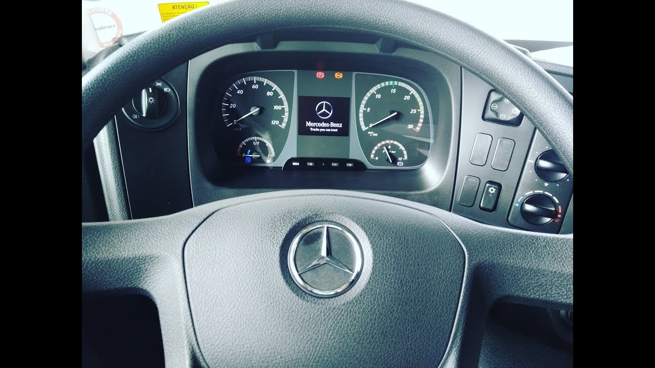 NOVO PAINEL 2018 Mercedes-Benz l Explicação completa