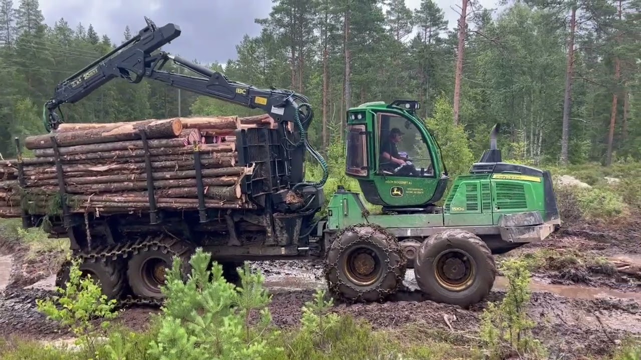 FORWARDER JOHN DEERE 1510G IBC