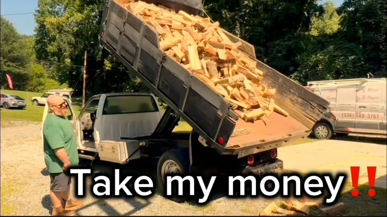I bought a new dump truck! Come on a delivery with me!