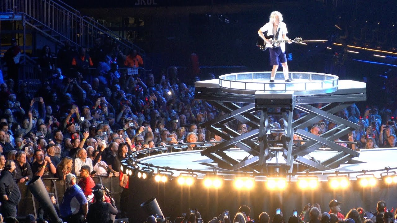 AC/DC - Let There Be Rock (Live) US Bank Stadium - Minneapolis, Minnesota 10 APRIL 2025 Fan Filmed