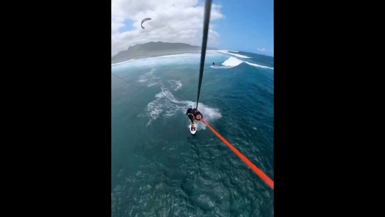 Kitesurfing and Wingsurfing in Mauritius in 4K