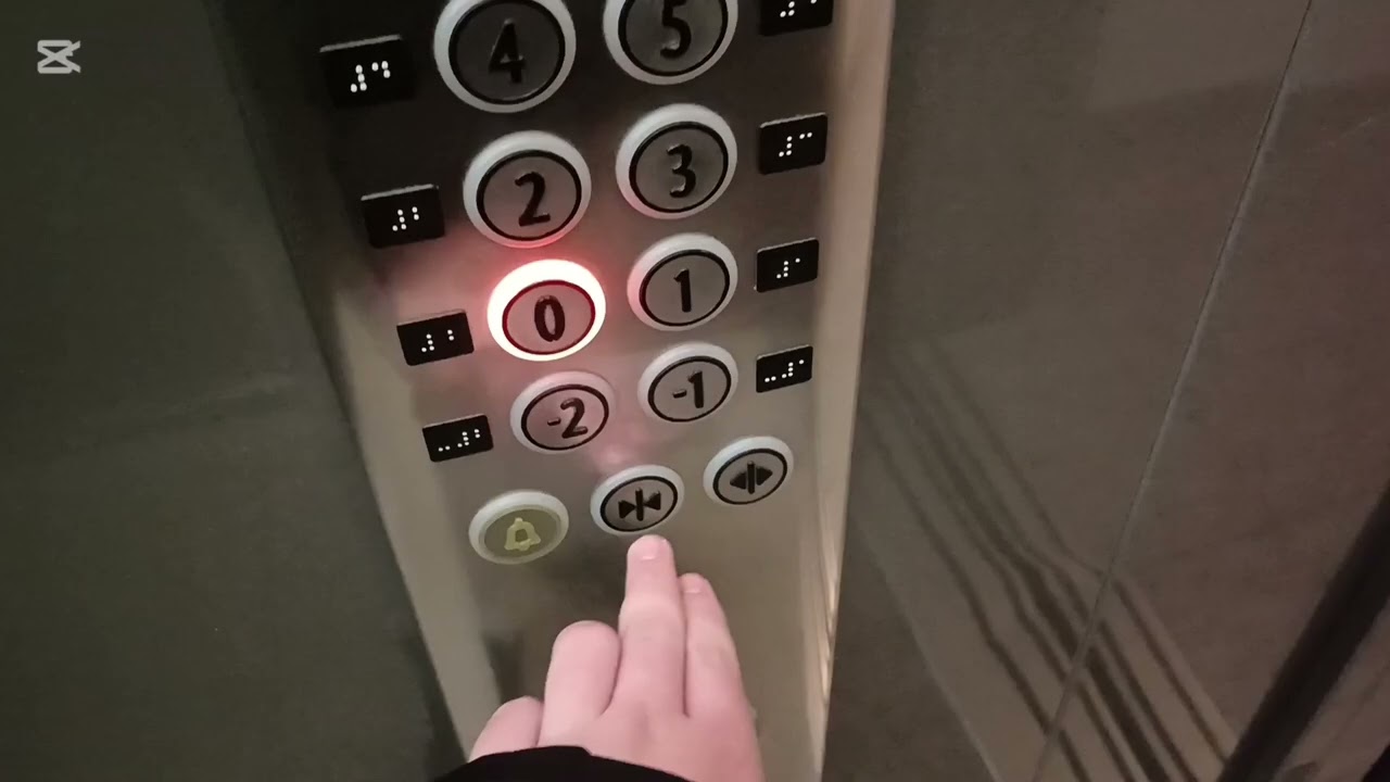 Great 2009 Kone Ecodisc elevator at Huzjanova 6,Zagreb,Croatia 