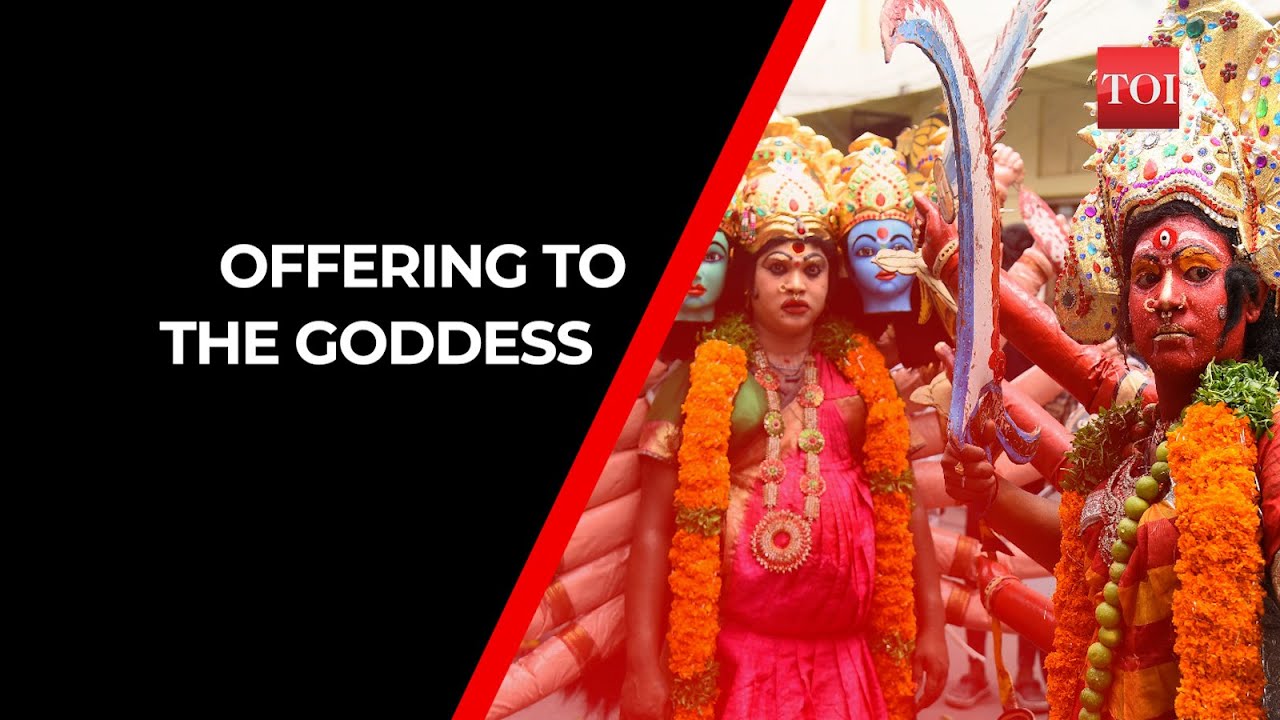 Devotees from Telangana offer Golden Bonam to Kanaka Durga