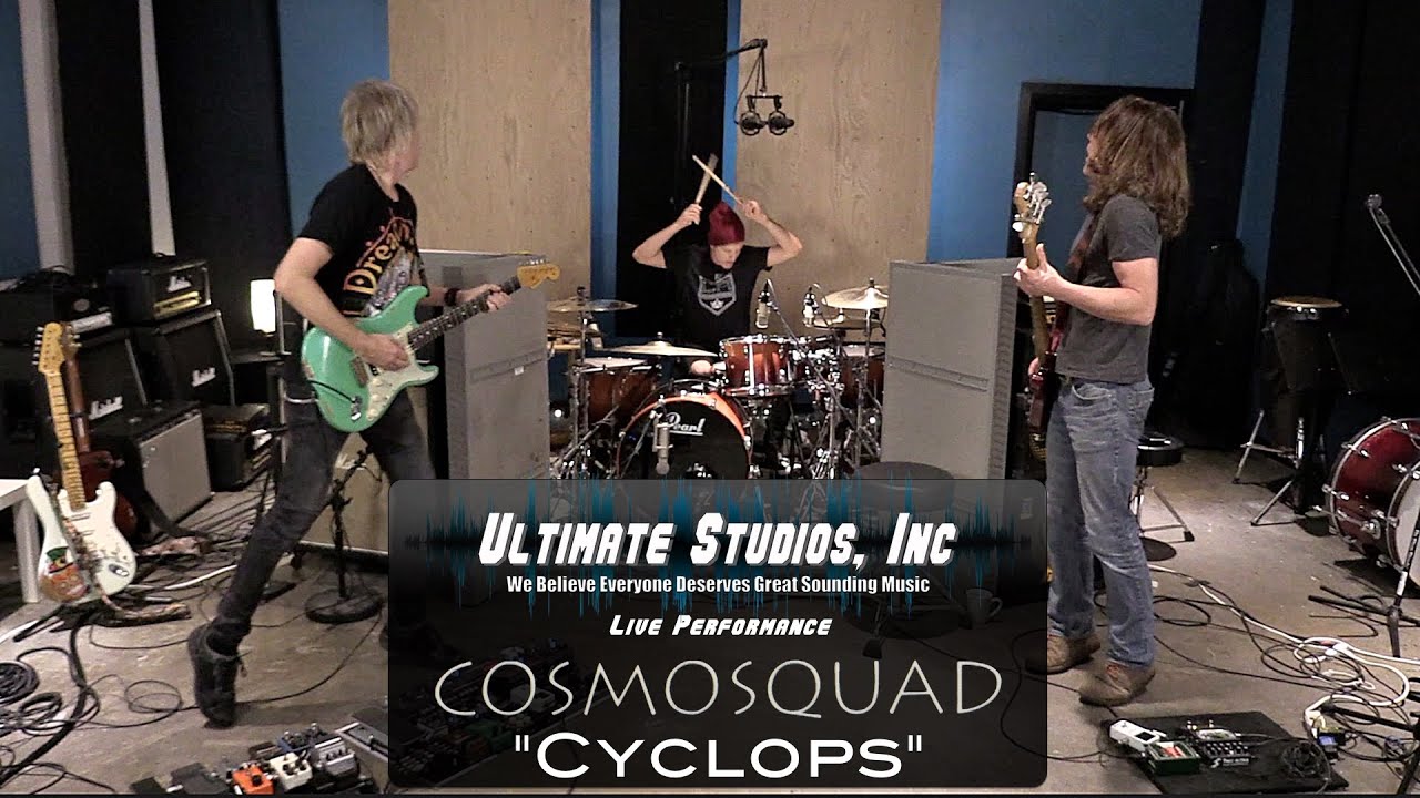 Live Studio Performance - Cosmosquad 