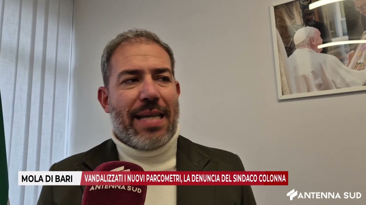 27 NOVEMBRE 2025 - MOLA DI BARI: VANDALIZZATI I NUOVI PARCOMETRI, LA DENUNCIA DEL SINDACO COLONNA