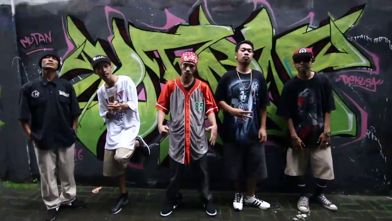 300 - THIS IS THREE HUNDRED ( OFFICIAL VIDEO )