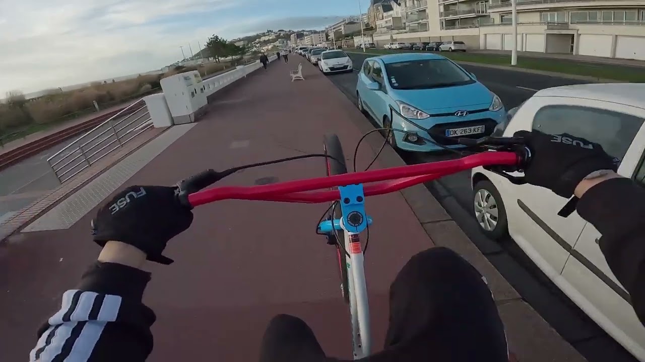 Entrainement Longueur Wheeling dans la Ville