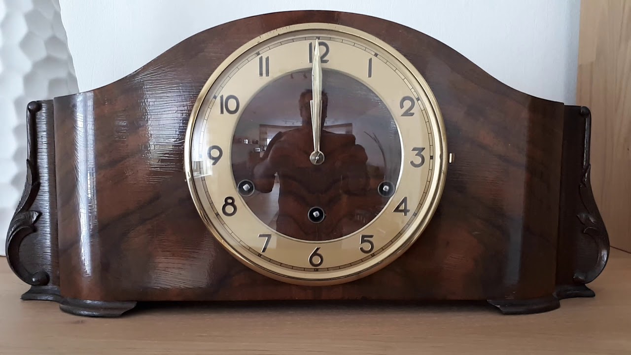 Buffet Uhr mit Westminster Gong