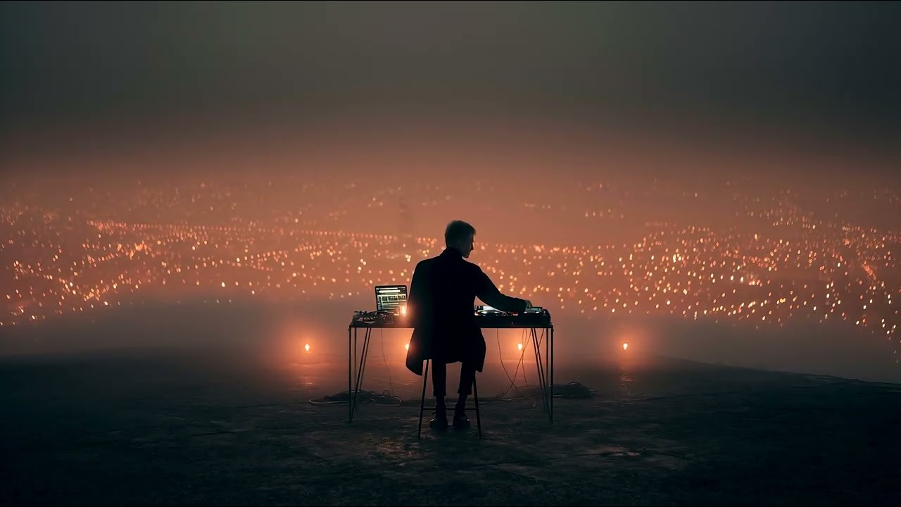 Contemplative Hypnotic Deep House Mix | Night Cityscape & Mystical Vibes