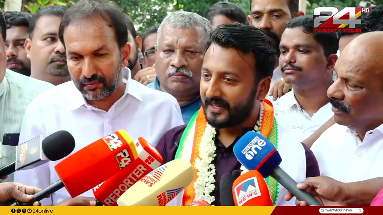 'ഉമ്മൻ ചാണ്ടി സാറിന്റെ പാതയിലൂടെ നടക്കാനേ കഴിയൂ, അതുപോലെ ആകാൻ ആർക്കും കഴിയില്ല'