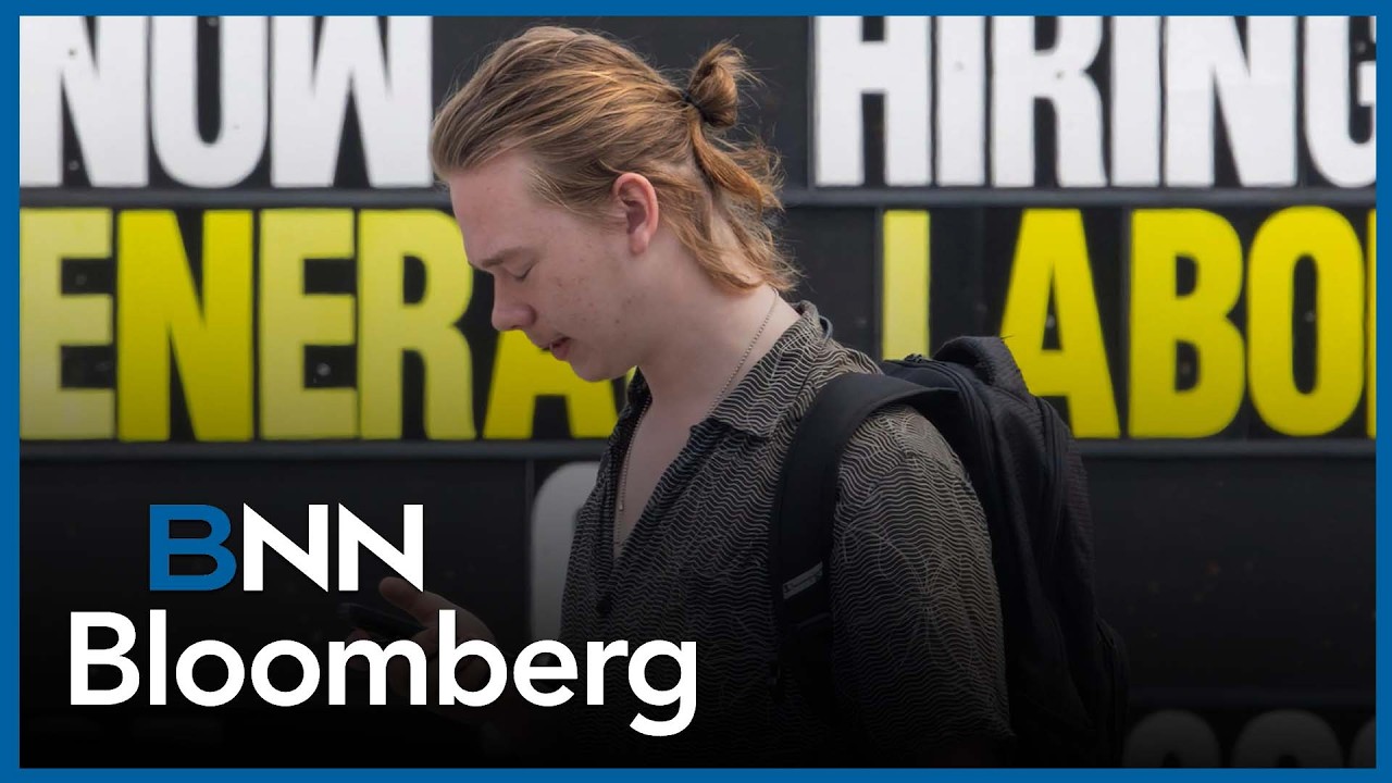 U.S. unemployment falls to 4.3%