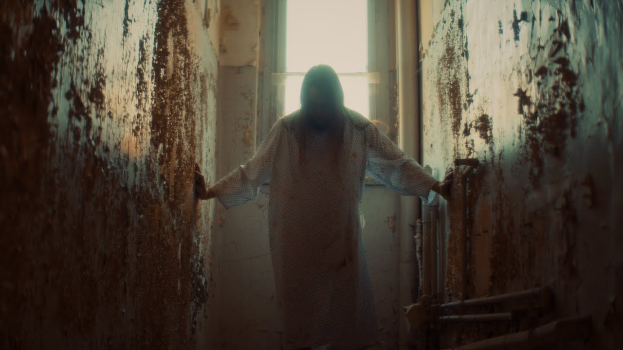 DESERTED FEAR - At The End Of Our Reign (OFFICIAL VIDEO)