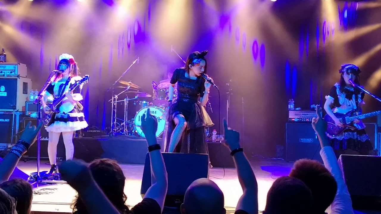 Bochum 2019-06-24 20.20.22 BAND-MAID glory + hide-and-seek