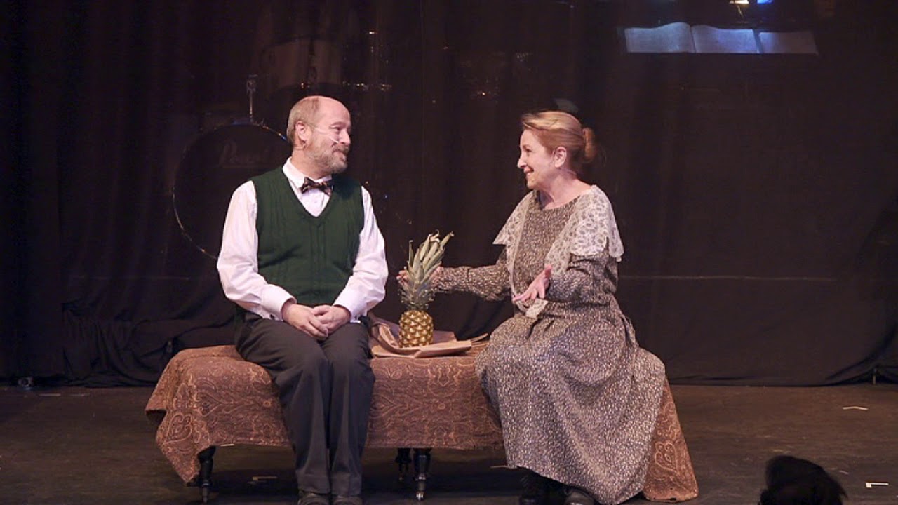 Cabaret - Scene with 