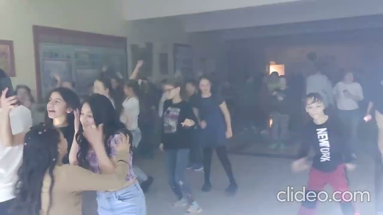 KONEČNE DISKOTÉKA!