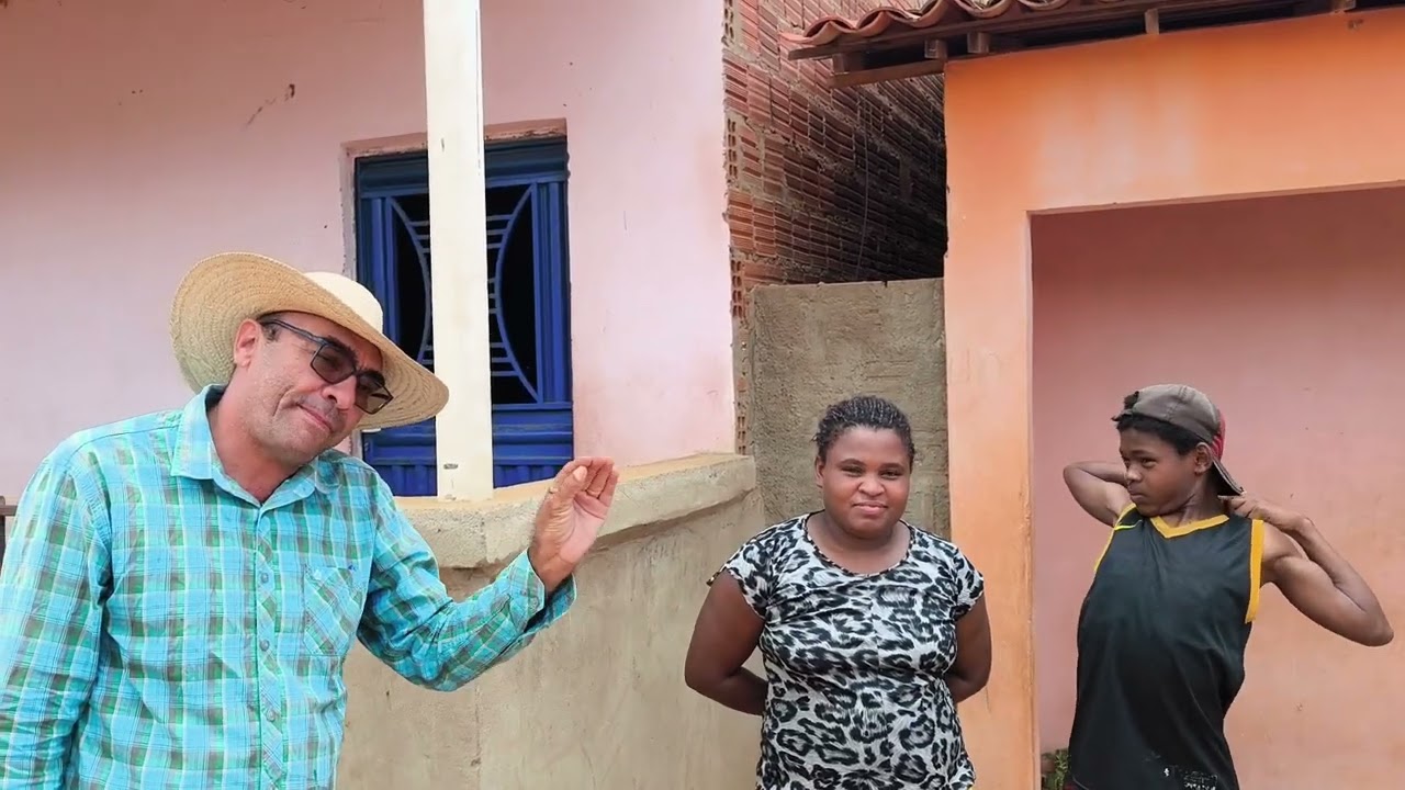 Matuto Mamoeiro na casa da Bia em Cachoeirinha Mirandiba Pernambuco.