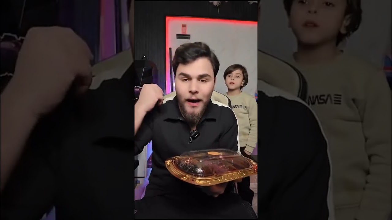 بەزمەتایبەتەکان و تاقی کردنەوە خواردنی تایبەت😍دیاری تایـبەت لە رێگایە😍