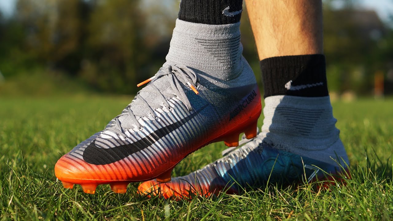 NEW 2017 CRISTIANO RONALDO FOOTBALL BOOTS - Nike Mercurial Superfly 5 Chapter 4 Test