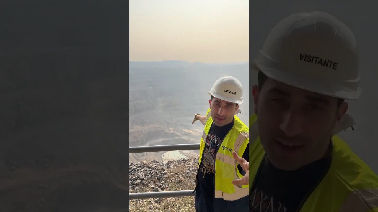 MINING DIAMONDS IN ANGOLA! #diamond #traxnyc #shorts