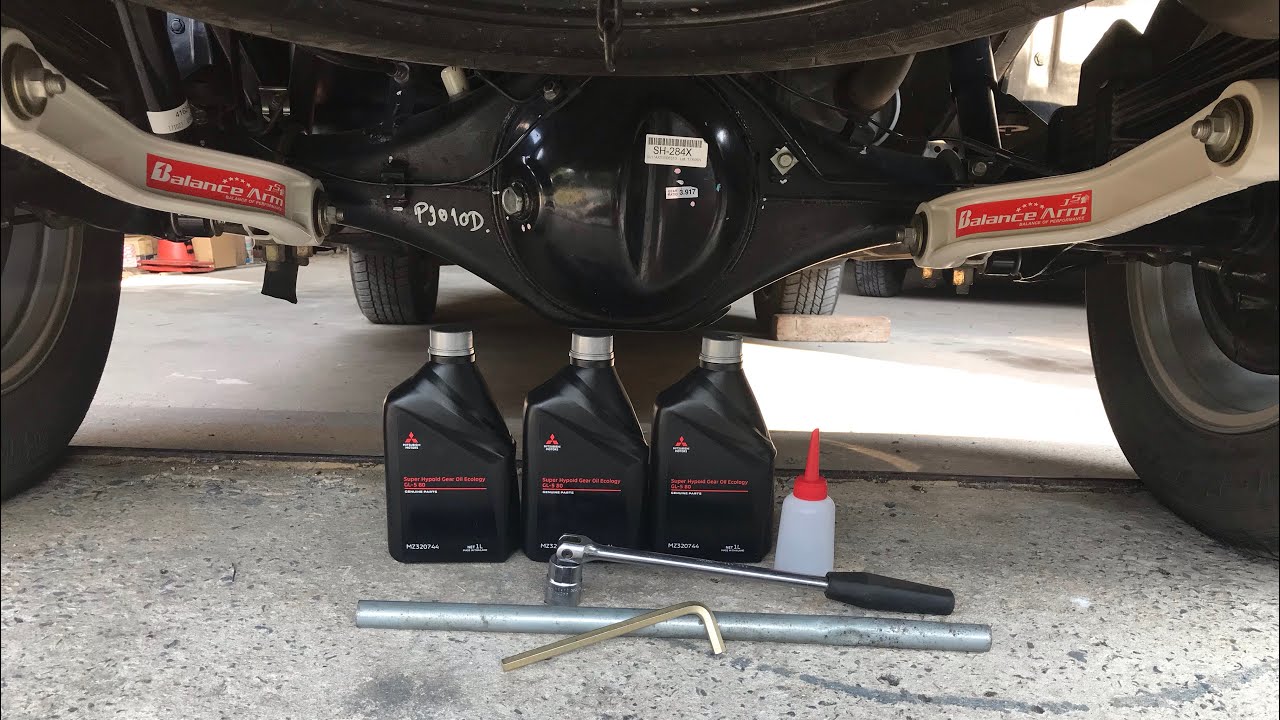 เปลี่ยนน้ำมันเฟื่องท้าย Mitsubishi Triton 2.4