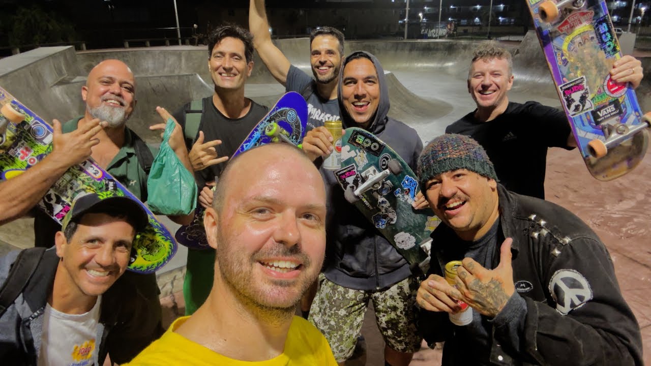 Skateboarding in Brazil - Part 1 - Amazing Skateparks !
