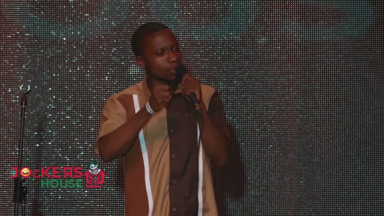 Comedian Busy Mouth on stage