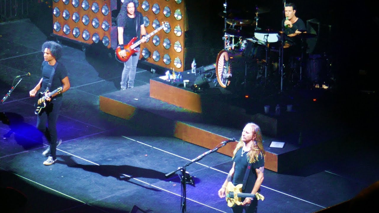 ALICE IN CHAINS~