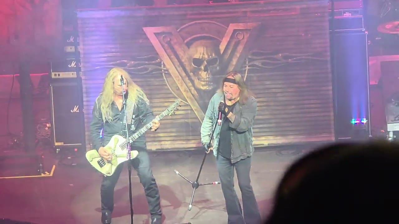 Vince Neil (Motley Crue) 