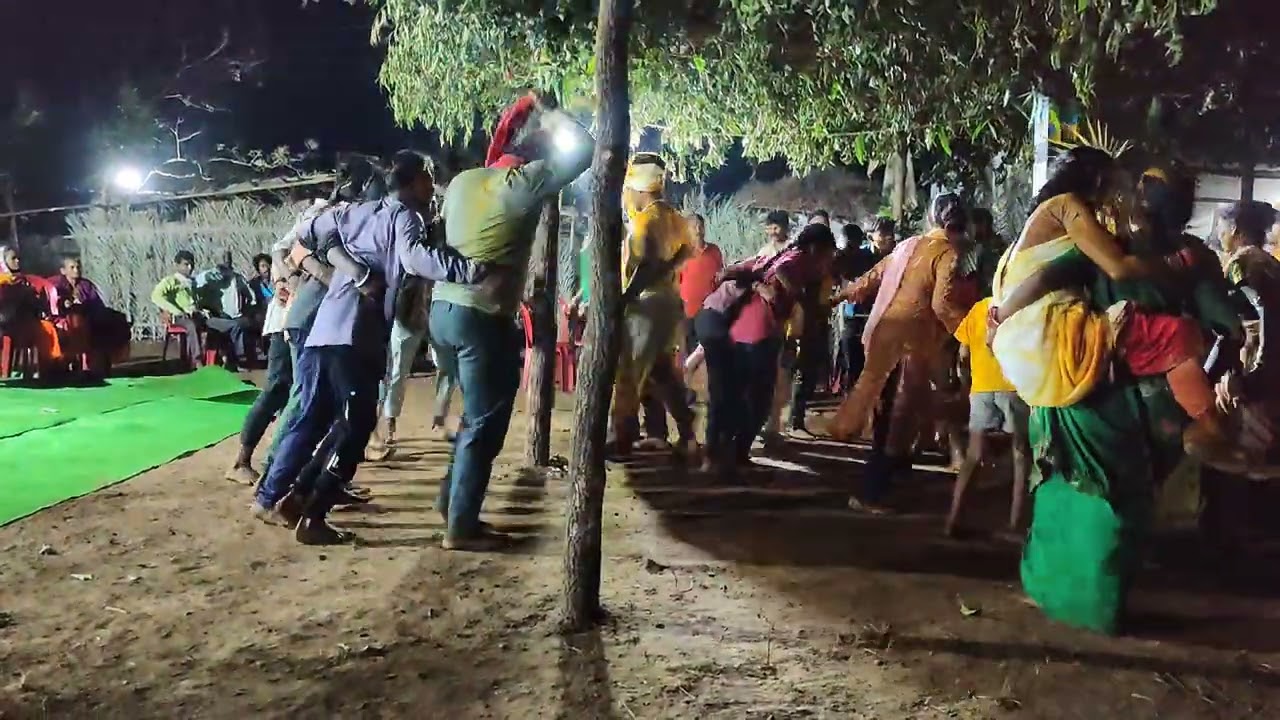 जमरुवा(साल्हे) बालोद नेताम परिवार शादी में पारम्परिक बाजा के अलग ही मजा हे 