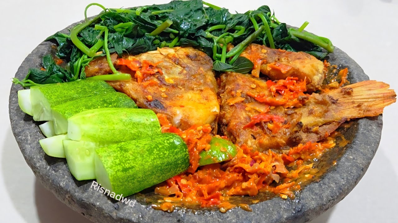 Inspirasi Menu Buka Puasa ENAK BANGET  ‼️ Ikan Nila Goreng Penyet Sambal Orek Bikin Boros Nasi