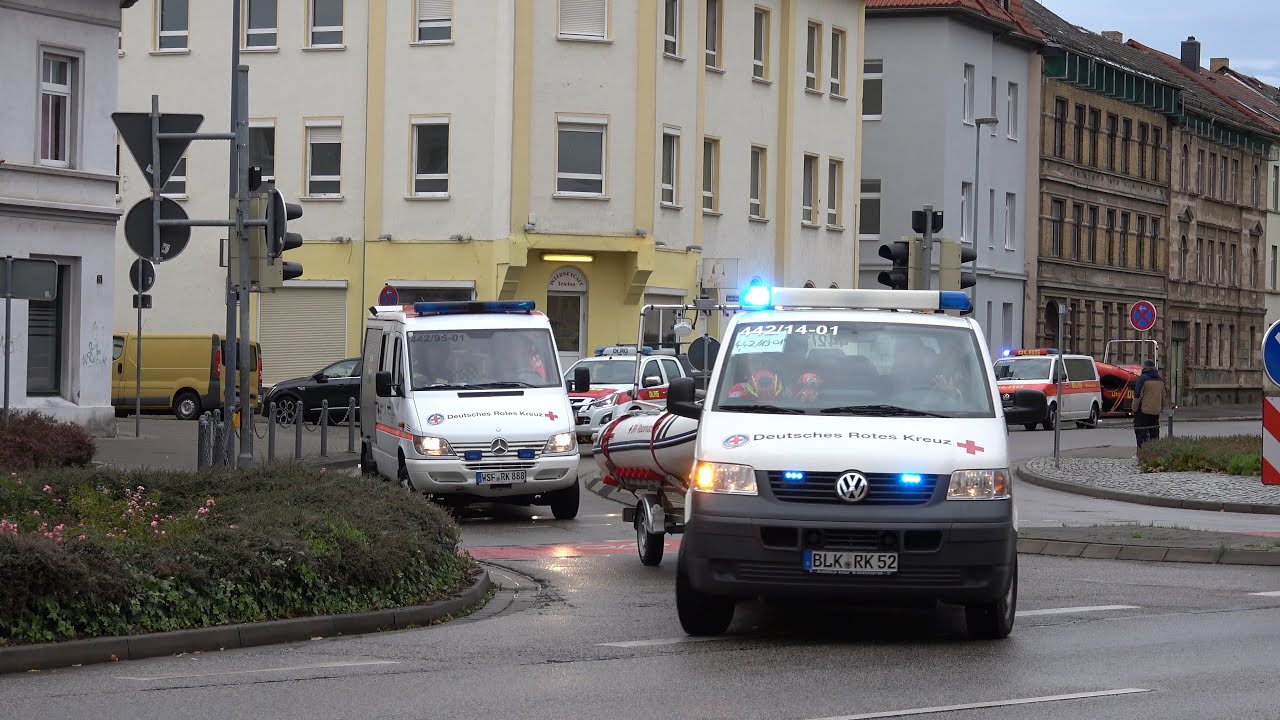 🚨[Personen vom Hochwasser 🌊 eingeschlossen] Einsatzfahrten zur Katastrophenschutzübung in Weißenfels