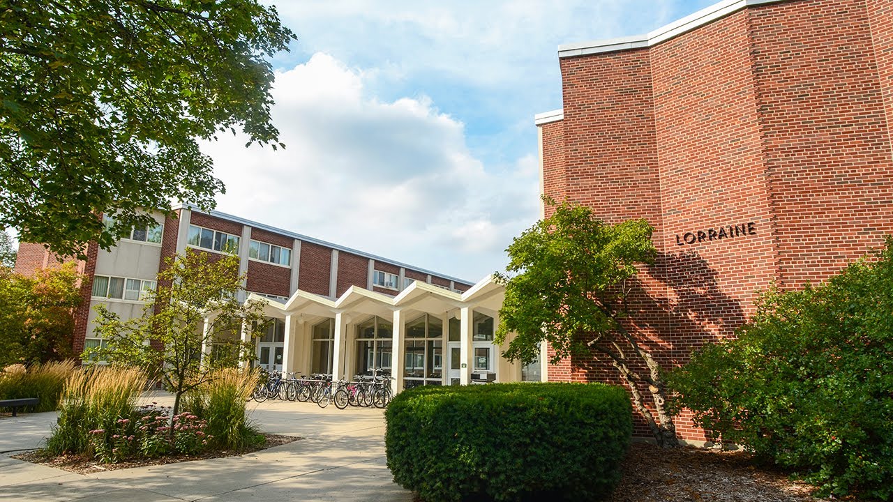 First-Year Residence Hall Room Tours: Madelaine/Lorraine Hall