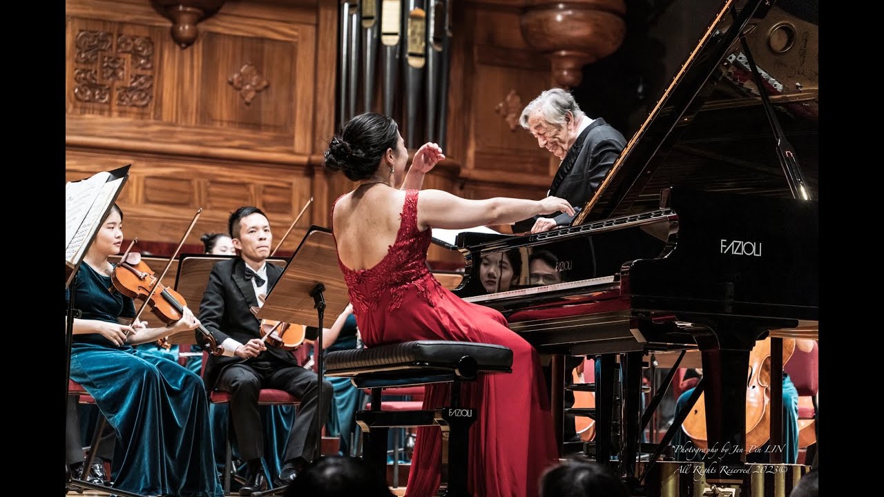 Rachmaninoff Rhapsody on a Theme of Paganini - Charlotte Hu (胡瀞云)
