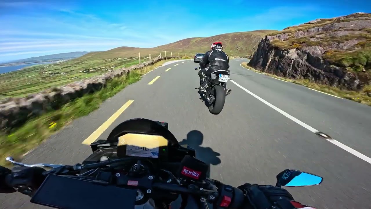 Aprilia tuono v4 1100 FACTORY & s1000rr at sunny Ring of Kerry Sep. 2023
