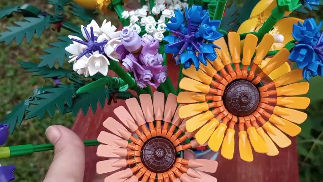 #LEGO versus #TEMU dupe of wildflower bouquet 💐 #temu