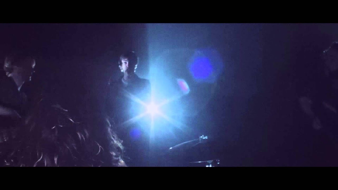 SHATTERED SKIES - 15 Minutes (OFFICIAL VIDEO)