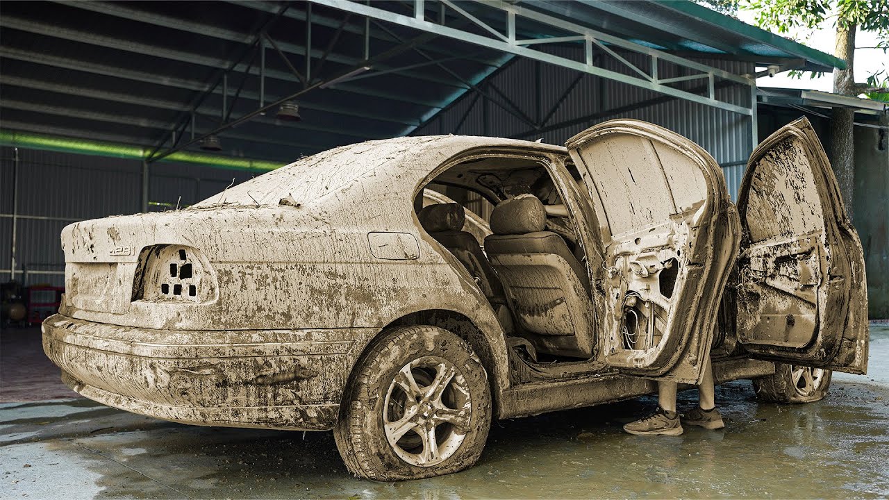 During a Forest Exploration, We Found a Flooded BMW and Restored It