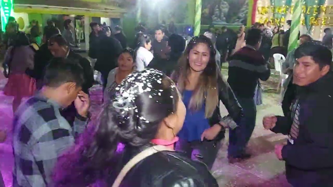 GRUPO CODIGO 5 EN VIVO VOL 4