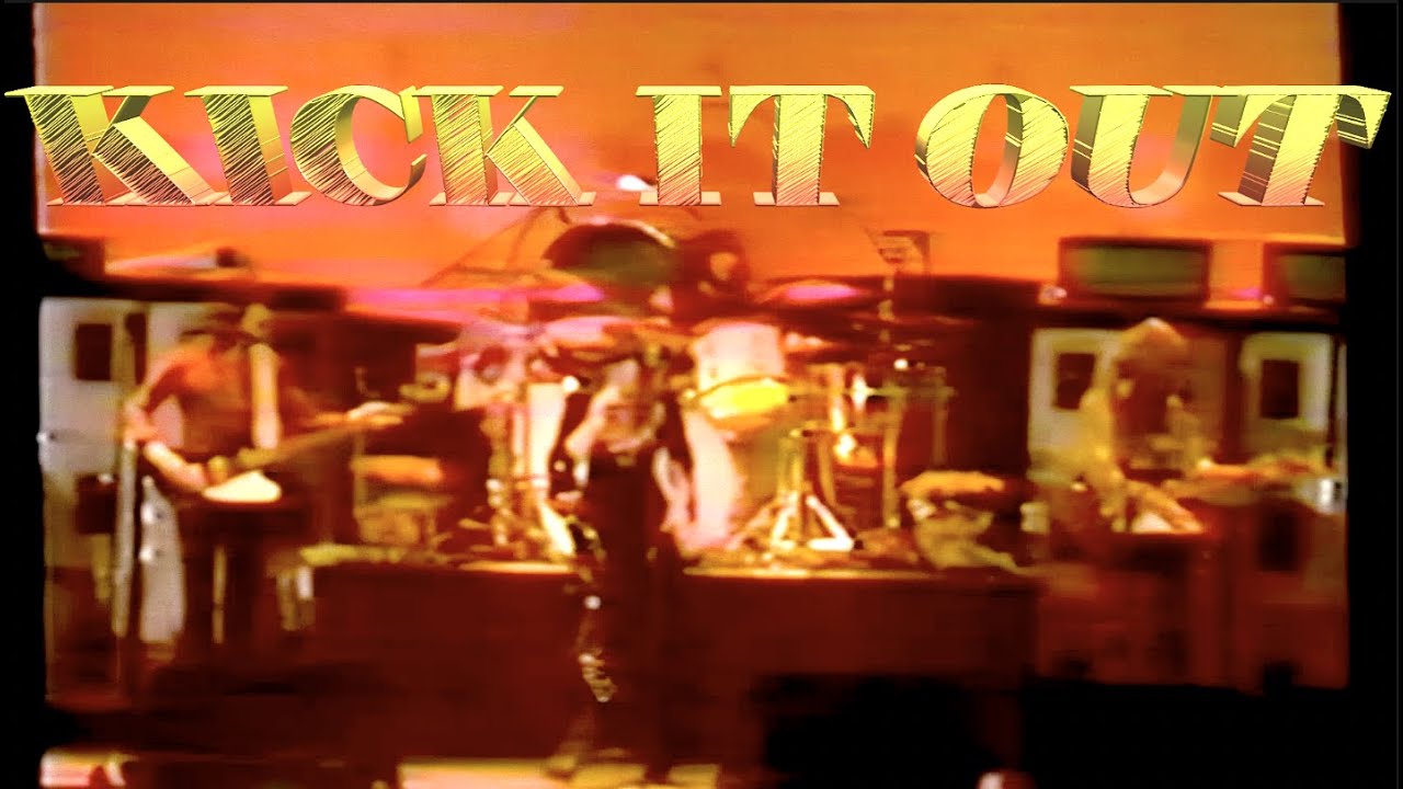 HEART KickItOut Live1977