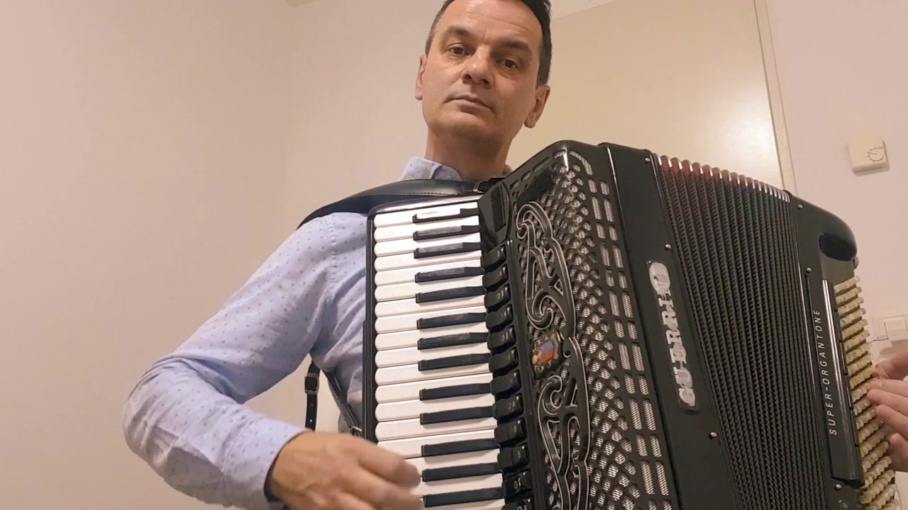 Eso Balic-svijet ucenja sviranja harmonike.