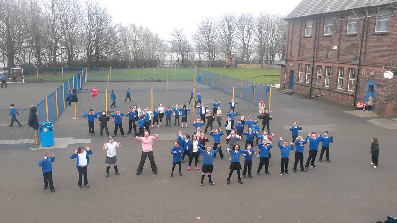 Riverside Primary School, Seacombe #flashmob #uptownfunk