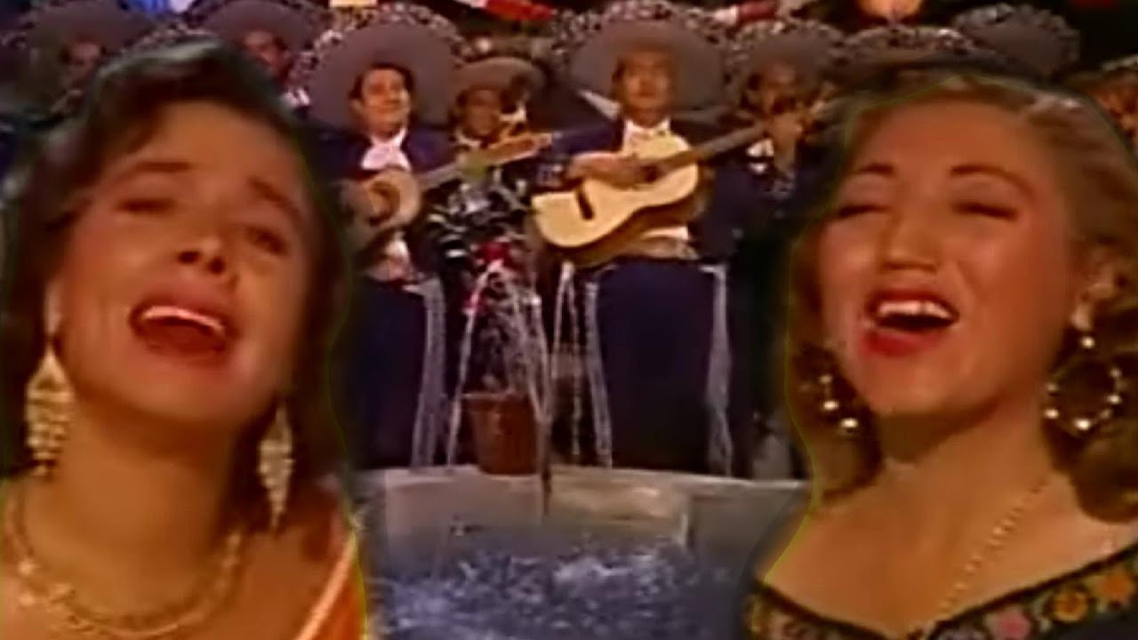 Flor Silvestre y Amalia Mendoza cantan juntas (1957)