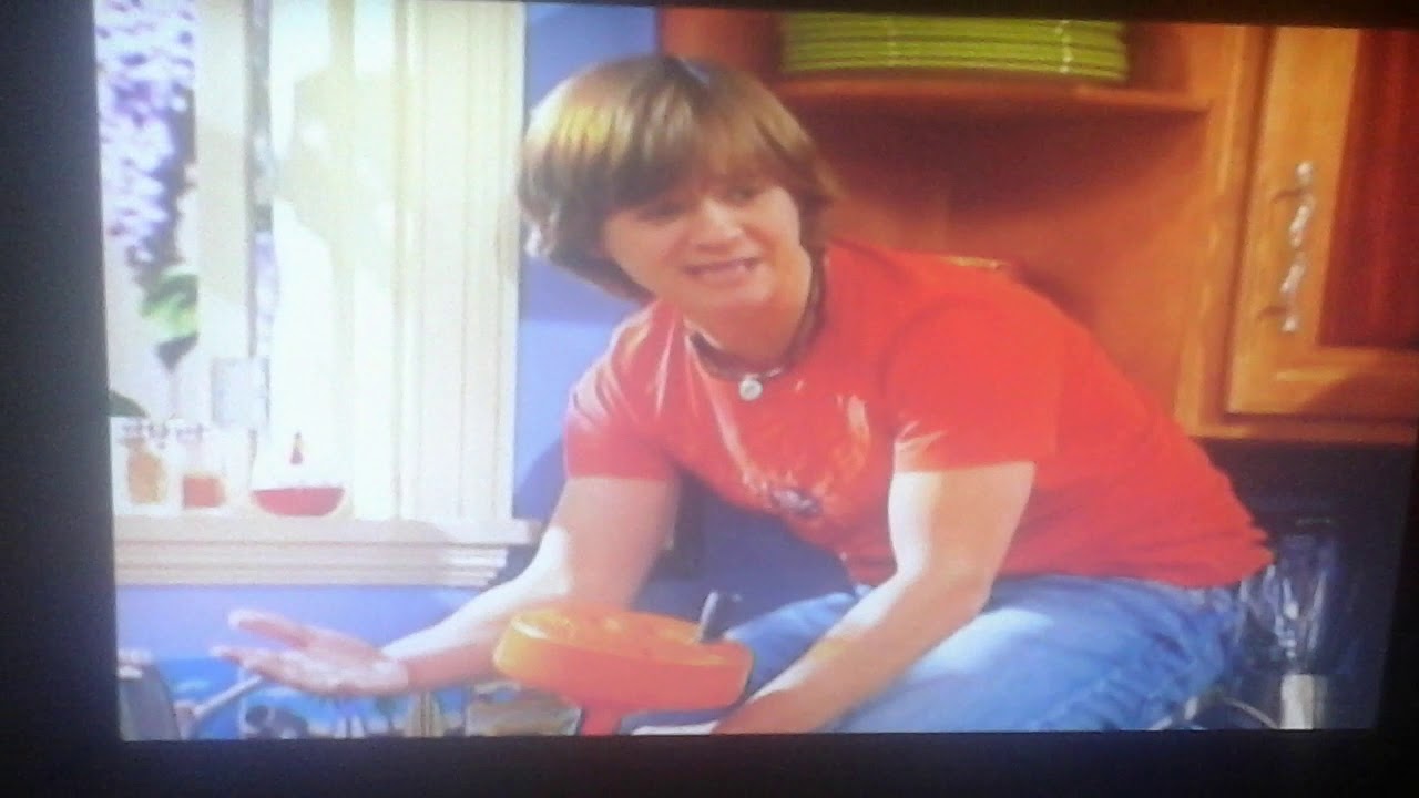 Hannah  montana oliver oken Funny  mommet (  mitchel  musso  )