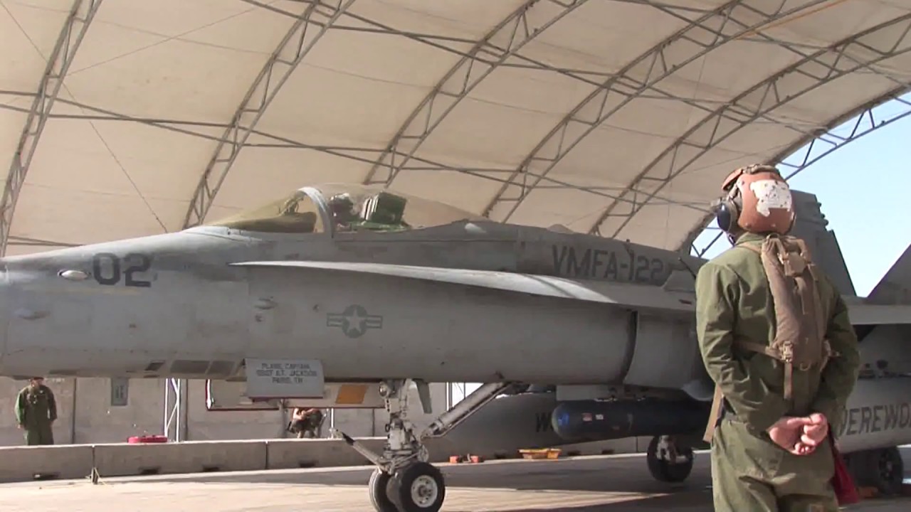 VMFA-122  "Werewolves" F/A-18C Daily Operations