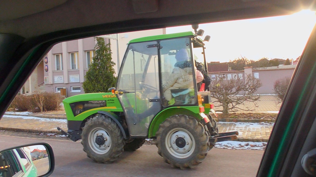 Prehľad podujatí s traktormi v Čechách a v Rakúsku - na šírku