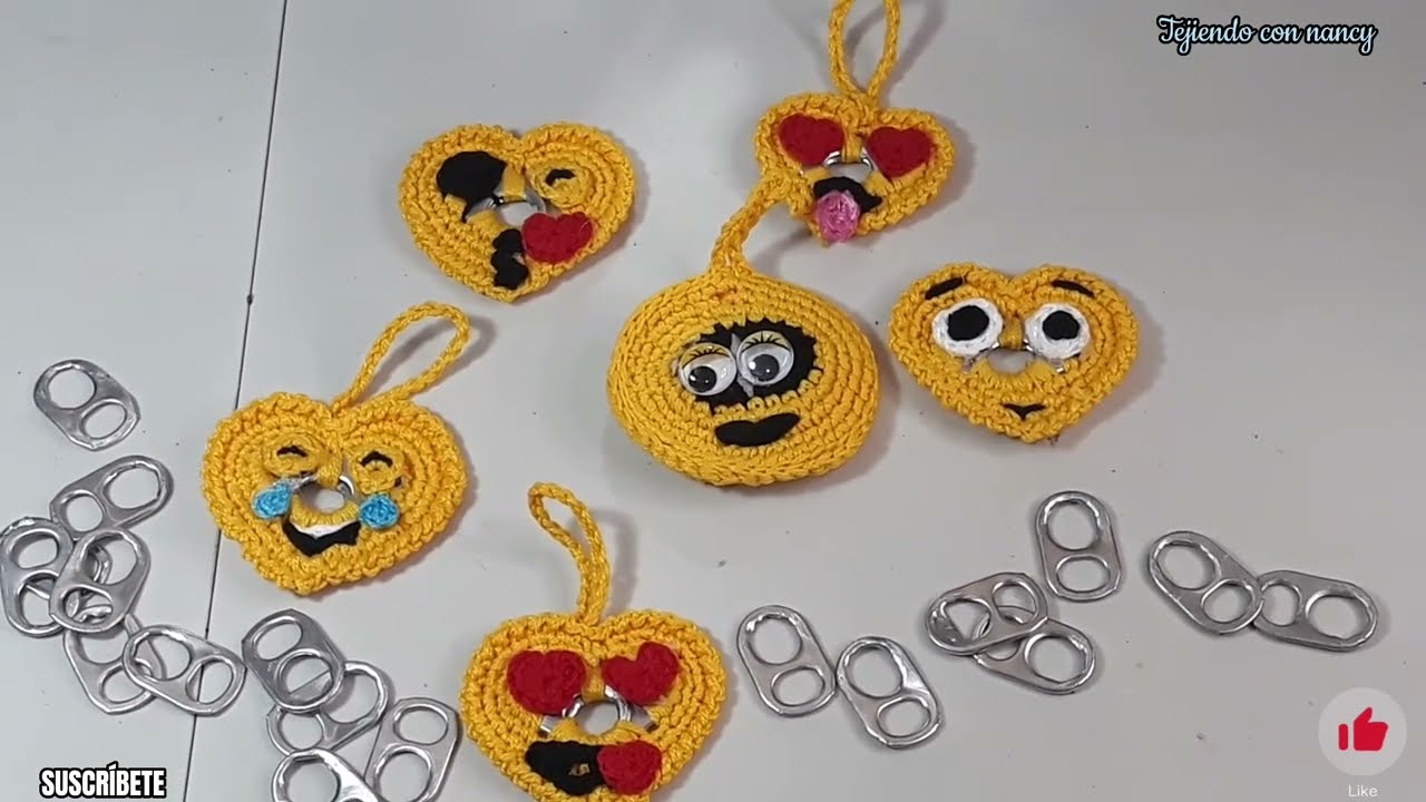 EMOJI DE CORAZON EN ANILLA DE LATA